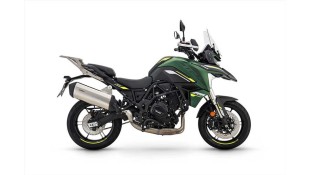 BENELLI TRK 702 ΜΟΤΟΣΙΚΛΕΤΕΣ