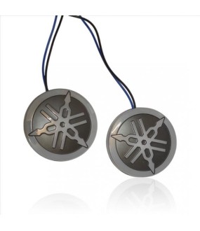 ΑΥΤΟΚΟΛΛΗΤΟ ΣΗΜΑ YAMAHA LED ΛΕΥΚΟ ΑΝΤΑΛΛΑΚΤΙΚΑ ΑΥΤΟΚΟΛΛΗΤΟ ΣΗΜΑ YAMAHA LED ΛΕΥΚΟ