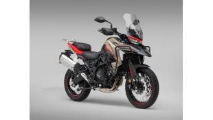 BENELLI TRK 702 X E5+ BENELLI TRK 702 X E5+ ΜΟΤΟΣΙΚΛΕΤΕΣ